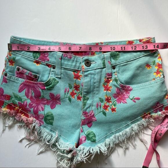 LF Carmar Festival Shorts Size 27 Floral Cheeky Distressed Teal Pink - Picture 9 of 13